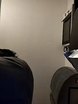 Snapshot of platone09 chatting on 04-11-26, 09:19 platone09 online show from 04-11-26, 09:19