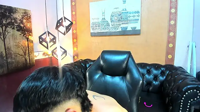 Snapshot of AROMERCURY chatting on 11-17-25, 05:19 AROMERCURY online show from 11-17-25, 05:19