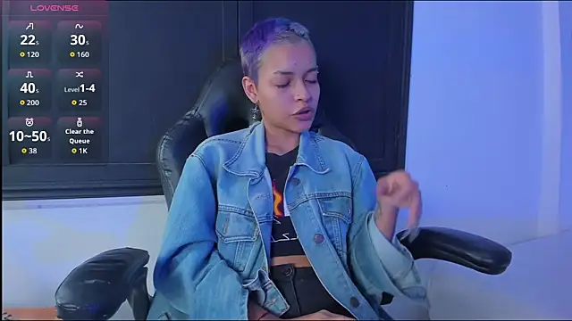 Anny Kiitty online show from 11-28-25, 04:15