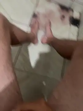 Snapshot of Reidelas20255 chatting on 11-24-25, 10:09 Reidelas20255 online show from 11-24-25, 10:09