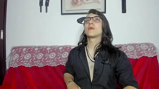 Amoneth Xx online show from 11-19-25, 08:14