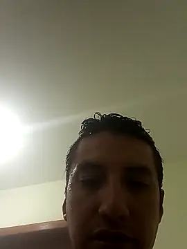 Snapshot of carlostdh91 chatting on 02-16-26, 07:21 carlostdh91 online show from 02-16-26, 07:21