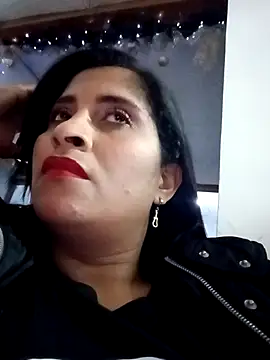 CarolinaNavas33 online show from 11-29-25, 02:03