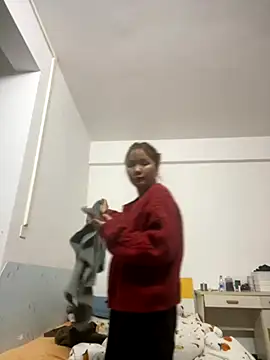 Snapshot of yiyi0316 chatting on 12-05-25, 05:31 yiyi0316 online show from 12-05-25, 05:31