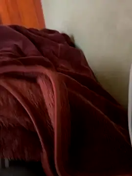 yassssst online show from 12-04-25, 03:43