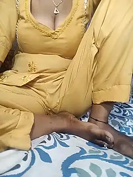 Snapshot of sexysushma1992 chatting on 03-19-26, 10:19 sexysushma1992 online show from 03-19-26, 10:19