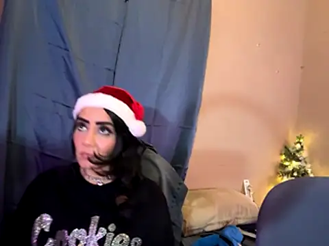 kittycat202501 online show from 12-18-25, 09:59