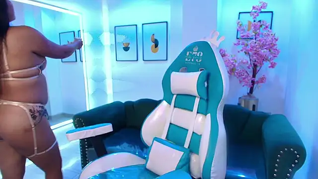 Gemma bellini online show from 03-11-26, 07:20