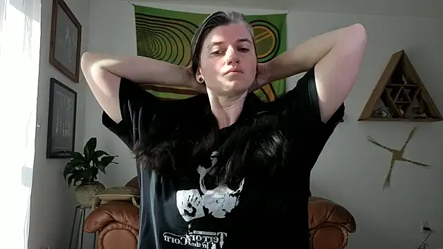 bruisedblossoms online show from 05-03-26, 03:40