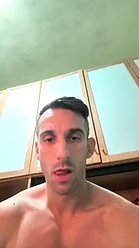 Snapshot of dany310799 chatting on 11-25-25, 04:18 dany310799 online show from 11-25-25, 04:18