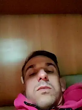 Snapshot of dany310799 chatting on 01-31-26, 07:11 dany310799 online show from 01-31-26, 07:11