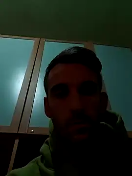 Snapshot of dany310799 chatting on 02-05-26, 06:12 dany310799 online show from 02-05-26, 06:12