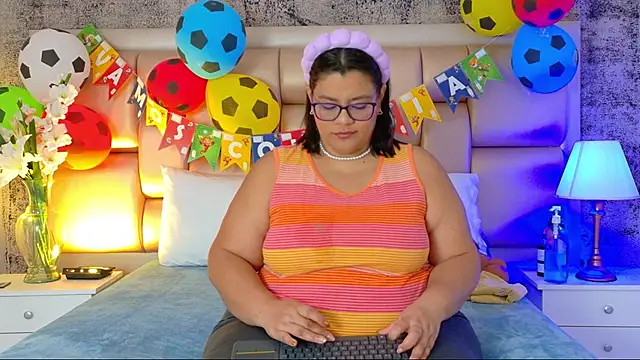 SelennaCooper online show from 06-20-26, 12:08