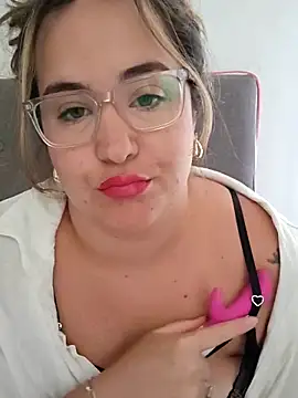 Snapshot of iviiiiiiiiiii chatting on 12-02-25, 05:19 iviiiiiiiiiii online show from 12-02-25, 05:19