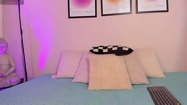 Sofi vega77 online show from 06-10-26, 11:42