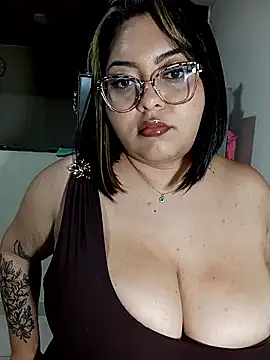 Snapshot of Anna_Lucia88 chatting on 01-16-26, 02:59 Anna Lucia88 online show from 01-16-26, 02:59