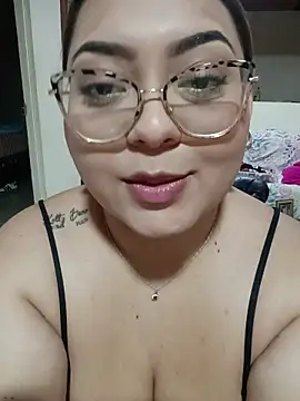 Snapshot of Anna_Lucia88 chatting on 02-03-26, 06:22 Anna Lucia88 online show from 02-03-26, 06:22