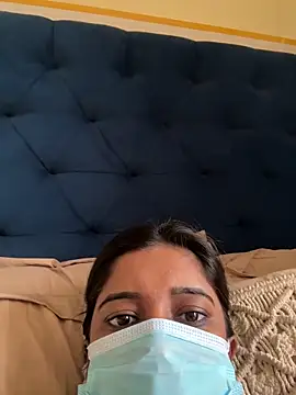 haniaa1234 online show from 02-01-26, 10:47