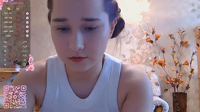 Snapshot of TianaMeiser chatting on 04-13-26, 01:05 TianaMeiser online show from 04-13-26, 01:05