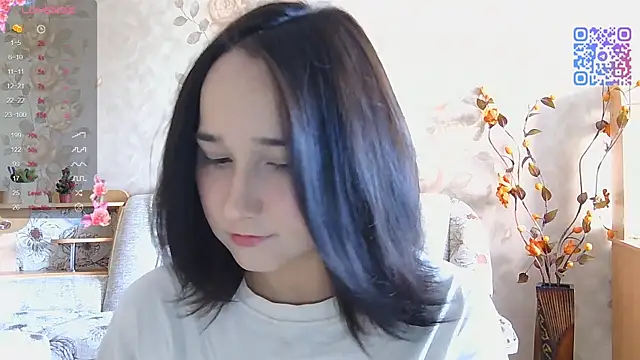 TianaMeiser online show from 06-19-26, 11:25
