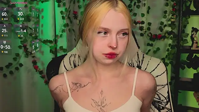 ElvenQueen online show from 02-08-26, 03:04