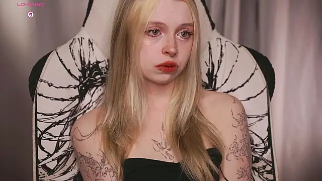 ElvenQueen online show from 03-19-26, 01:48