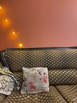 Parth lovesu online show from 11-23-25, 09:42