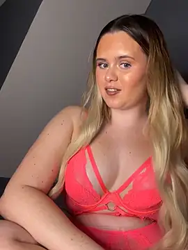 Blonde Bunny online show from 11-22-25, 09:14