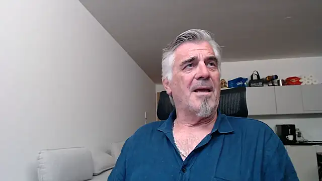 Buidapest online show from 05-03-26, 02:39