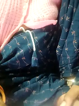 Anushasharma89 online show from 12-15-25, 12:59