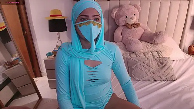 Emyii  online show from 03-29-26, 12:16