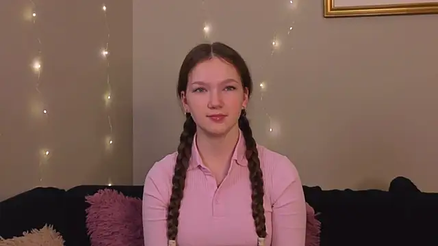 MelvinaEbner online show from 12-01-25, 07:57