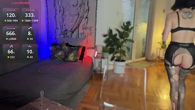 Snapshot of inked_witch chatting on 02-11-26, 01:27 inked witch online show from 02-11-26, 01:27