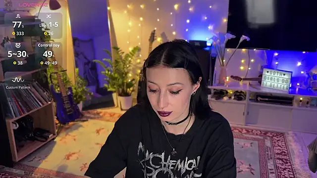 Snapshot of inked_witch chatting on 03-18-26, 01:14 inked witch online show from 03-18-26, 01:14