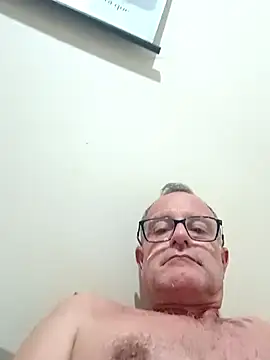 Snapshot of nard53 chatting on 03-23-26, 06:17 nard53 online show from 03-23-26, 06:17