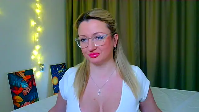 MilaLove   online show from 11-20-25, 11:43