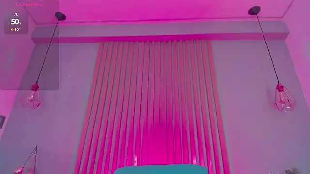 nicolesteele  online show from 12-16-25, 07:41