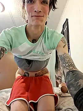 MaitressePomme3 online show from 11-28-25, 01:25