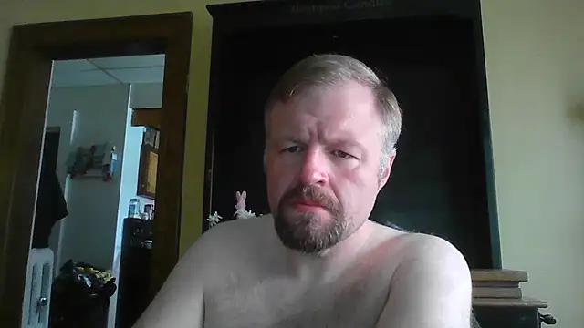 Snapshot of TheOneDonShaun chatting on 04-19-26, 07:38 TheOneDonShaun online show from 04-19-26, 07:38