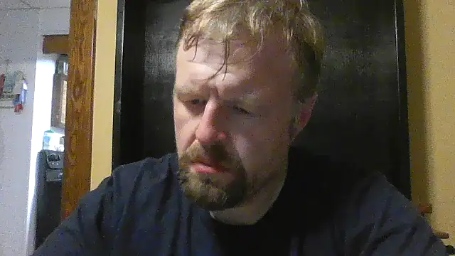 Snapshot of TheOneDonShaun chatting on 04-21-26, 01:53 TheOneDonShaun online show from 04-21-26, 01:53