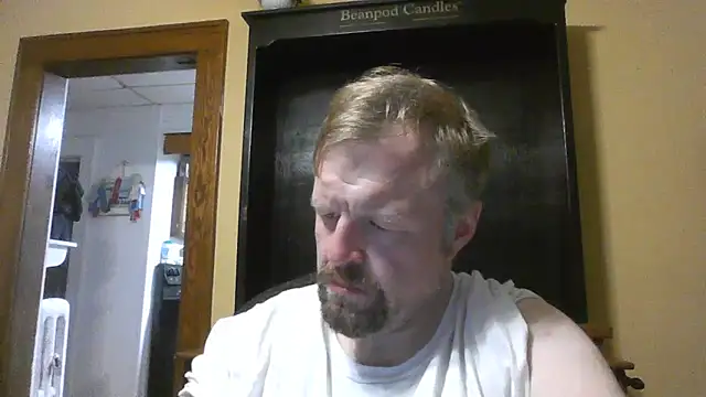 Snapshot of TheOneDonShaun chatting on 04-22-26, 01:30 TheOneDonShaun online show from 04-22-26, 01:30