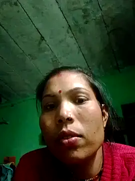 Snapshot of Aasma_rani chatting on 11-17-25, 02:23 Aasma rani online show from 11-17-25, 02:23