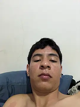 andresinh  online show from 11-18-25, 02:17