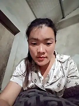 meomeo-00 online show from 12-15-25, 02:32