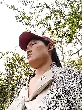 Snapshot of meomeo-00 chatting on 03-27-26, 07:25 meomeo-00 online show from 03-27-26, 07:25