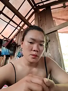 Snapshot of meomeo-00 chatting on 05-03-26, 10:10 meomeo-00 online show from 05-03-26, 10:10