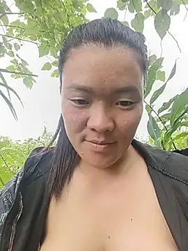 Snapshot of meomeo-00 chatting on 06-12-26, 03:38 meomeo-00 online show from 06-12-26, 03:38