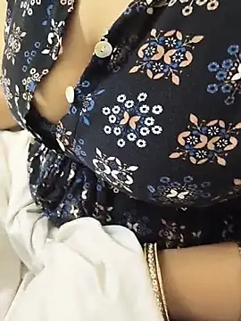 sexyhotcouple21 online show from 07-22-26, 11:24