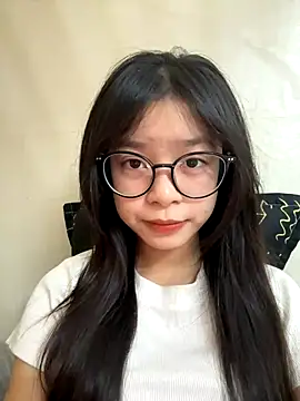 mau155  online show from 11-18-25, 07:02