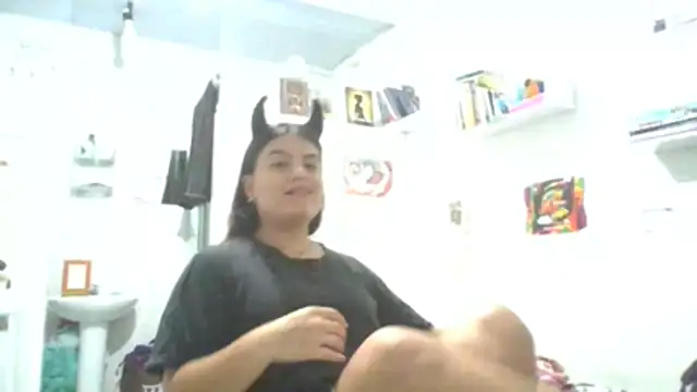 Snapshot of Satanatrix chatting on 02-24-26, 02:53 Satanatrix online show from 02-24-26, 02:53